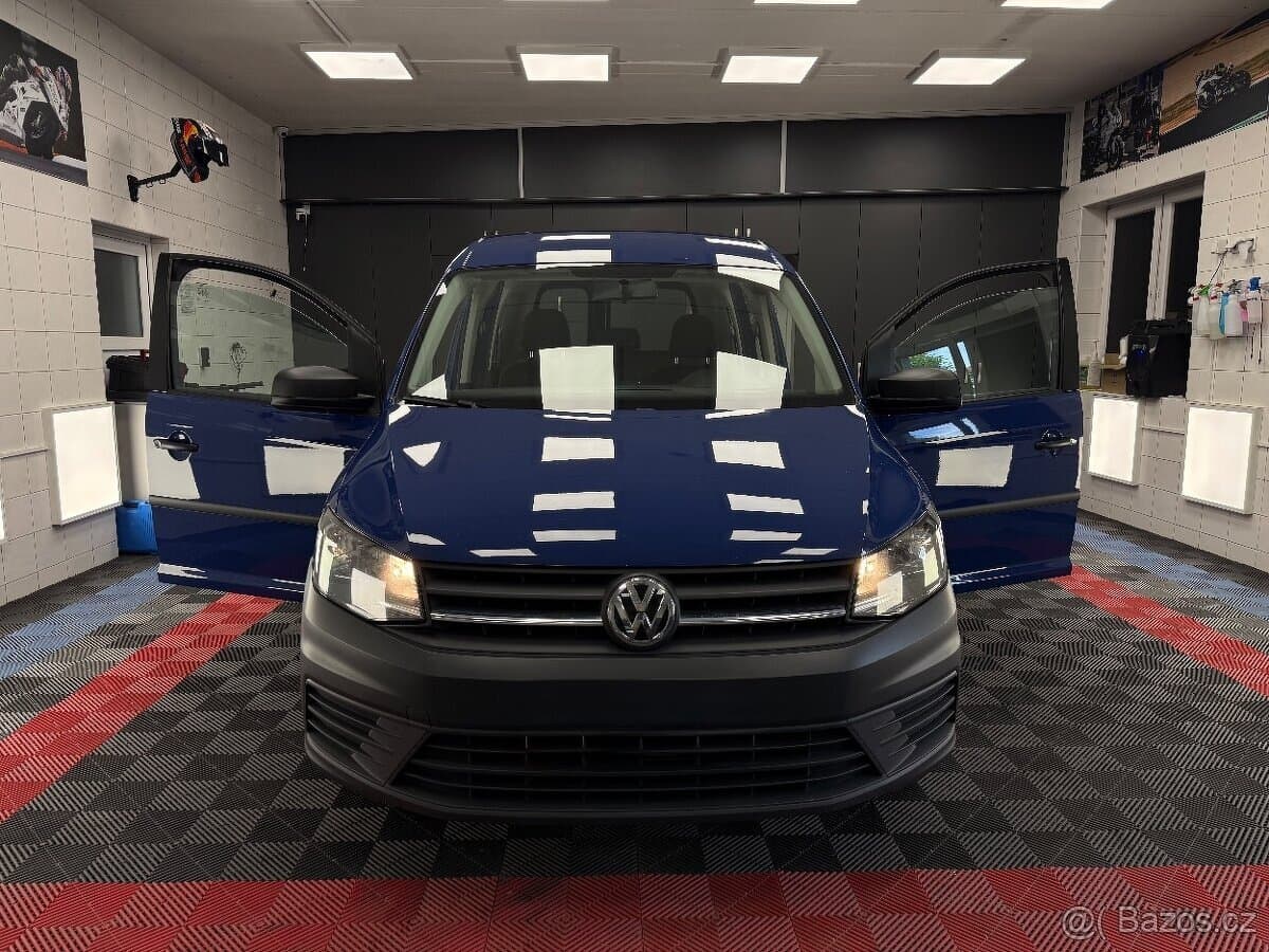 2021 Volkswagen CADDY
