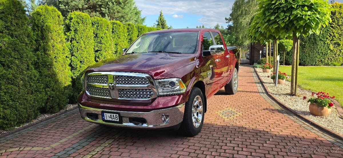 2017 Dodge OSTATNÍ