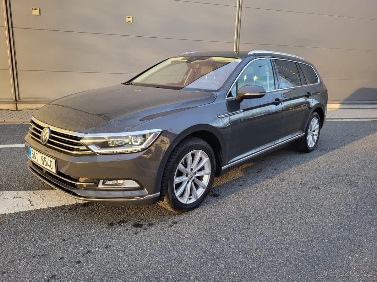 2016 Volkswagen PASSAT