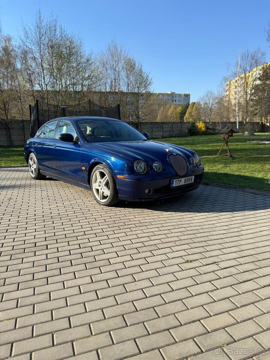 2002 Jaguar S-TYPE