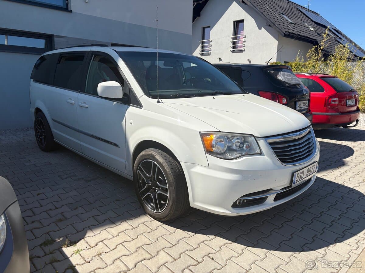 2013 Chrysler OSTATNÍ