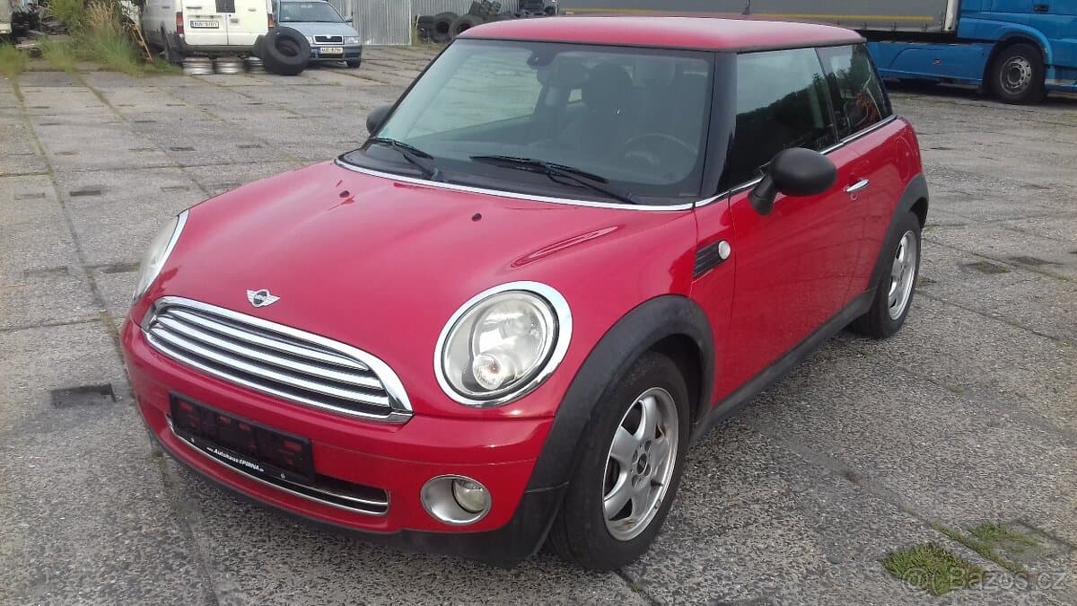 2010 Mini COOPER