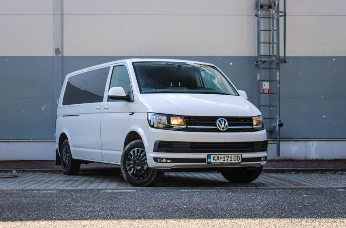 2017 Volkswagen CARAVELLE