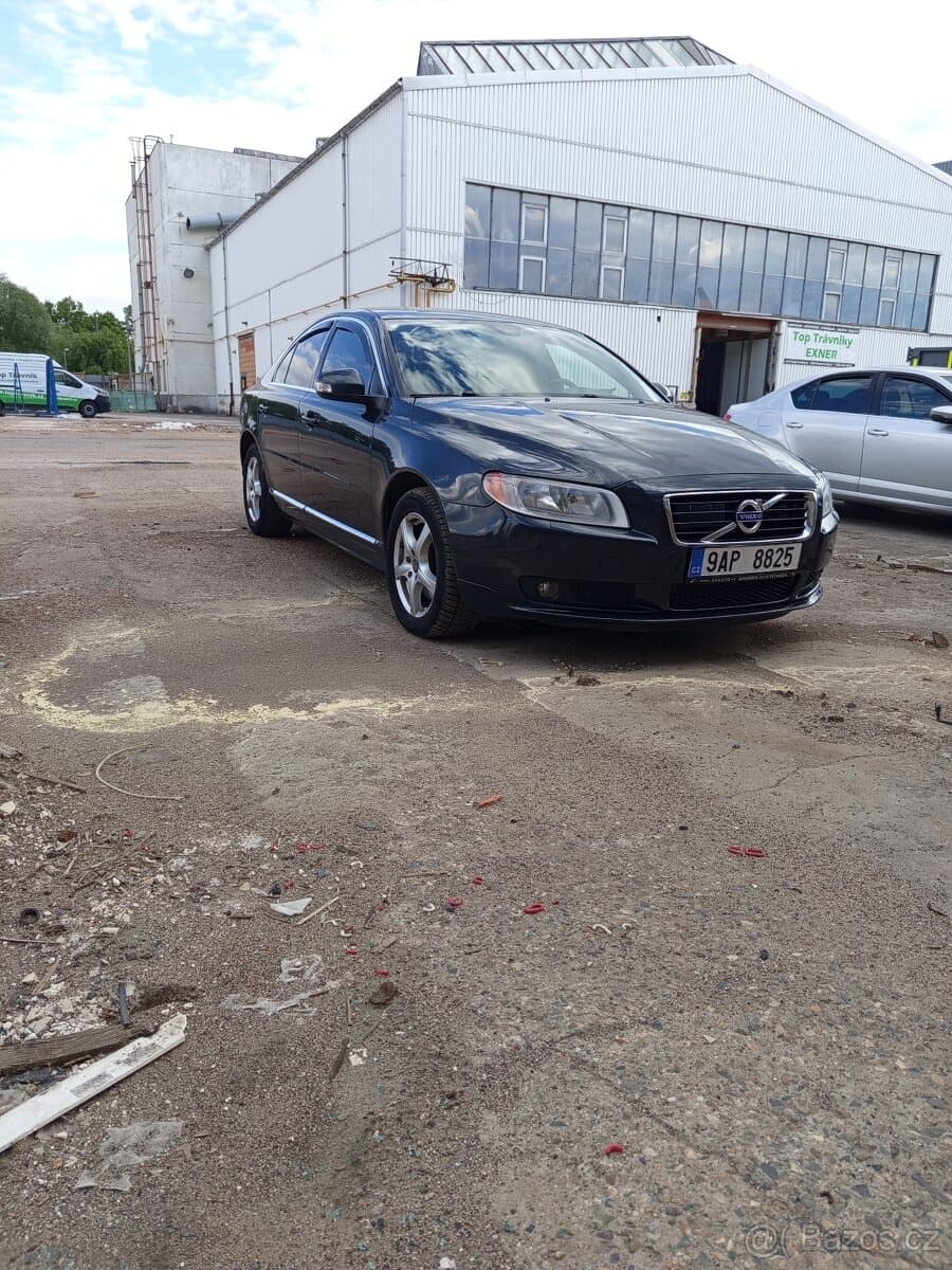 2011 Volvo S80