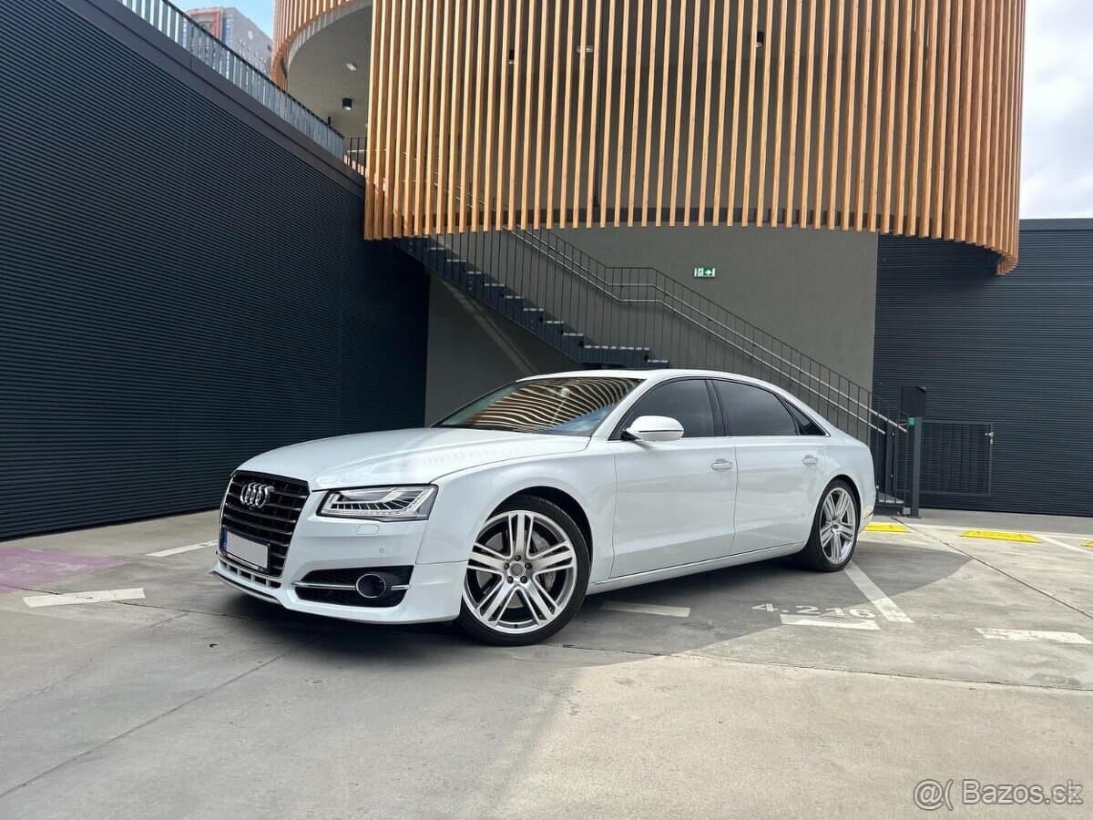 2015 Audi A8