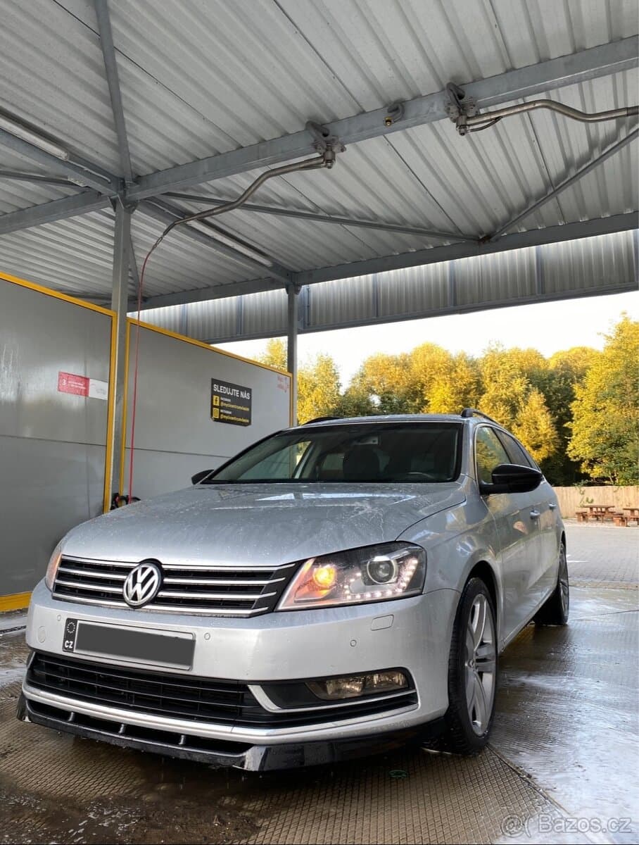 2012 Volkswagen PASSAT