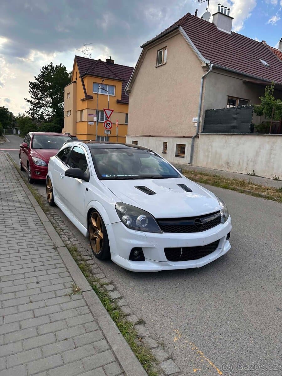 2008 Opel ASTRA