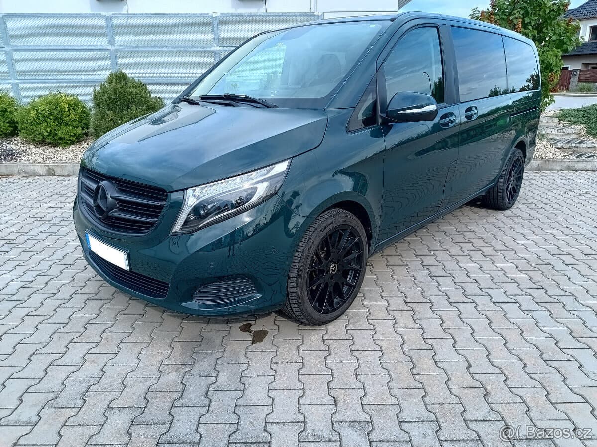2015 Mercedes-Benz OSTATNÍ