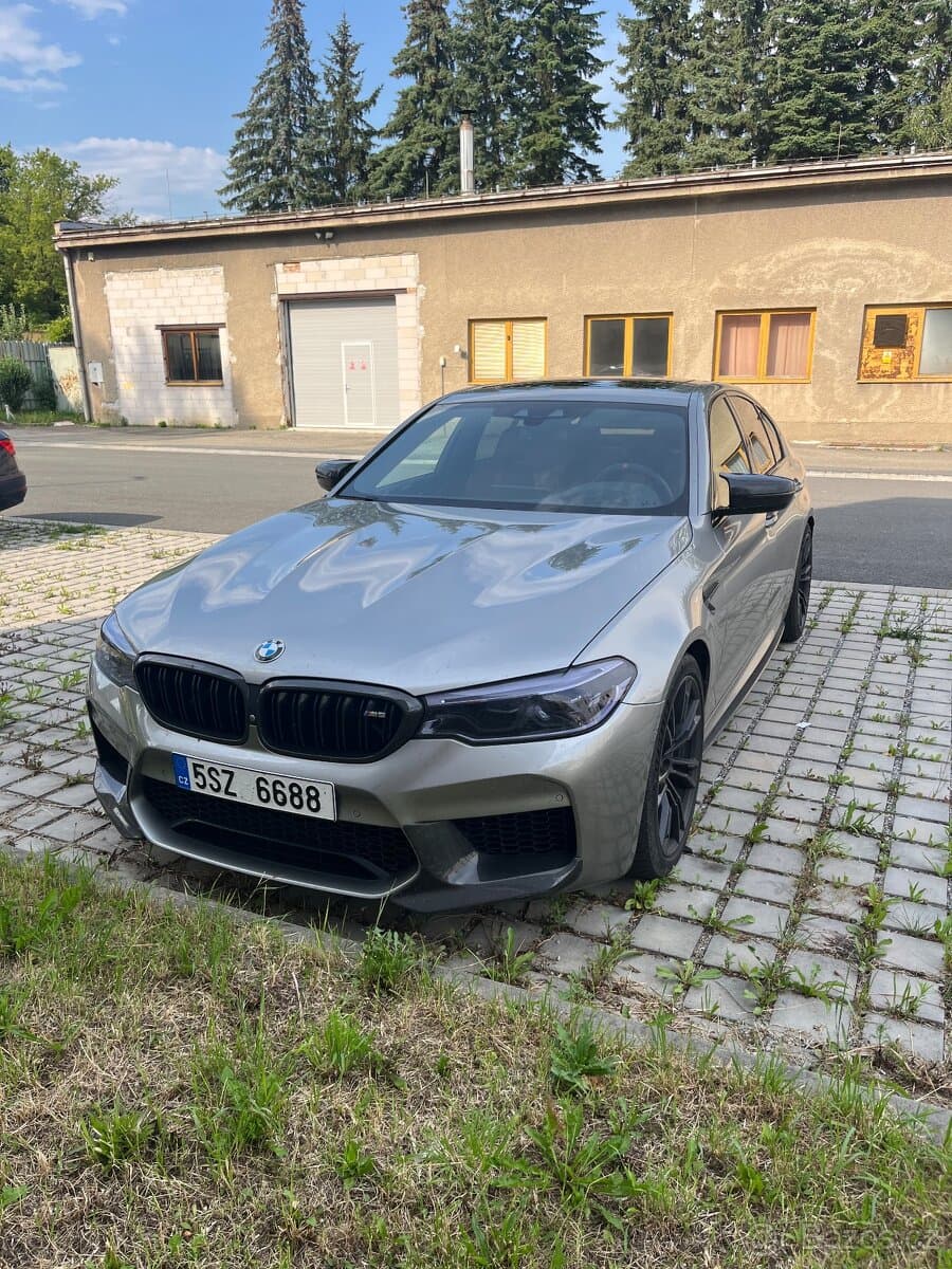 2019 BMW M5