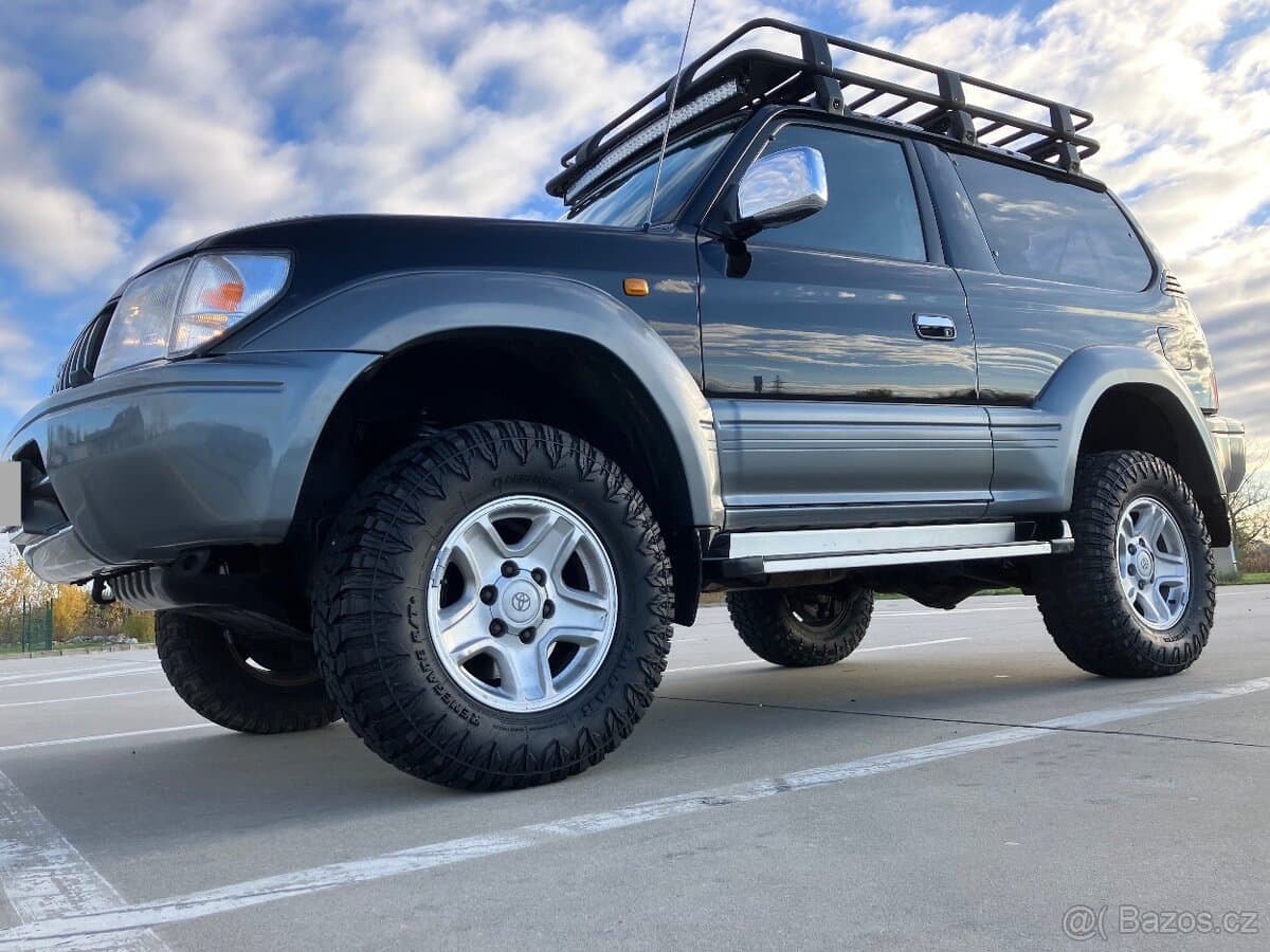 1999 Toyota LAND CRUISER