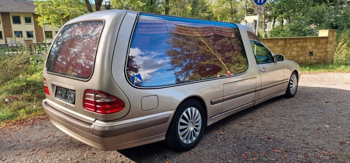 2002 Mercedes-Benz OSTATNÍ