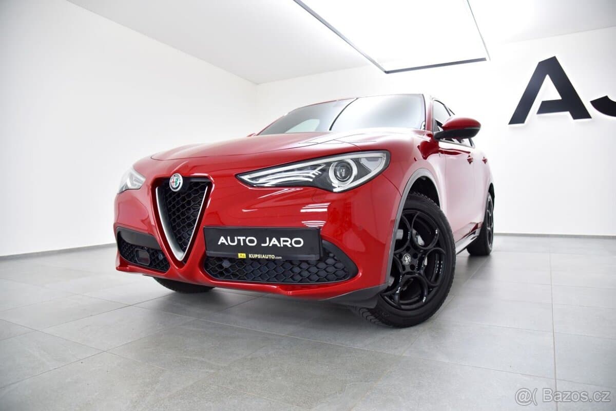2023 Alfa Romeo STELVIO
