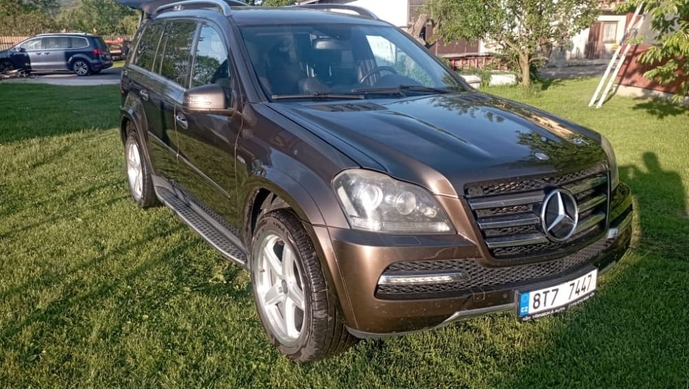 2012 Mercedes-Benz GL