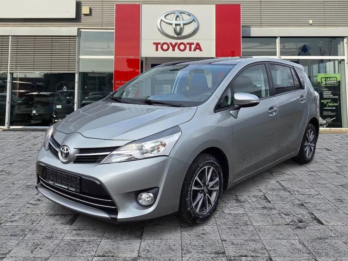 2014 Toyota VERSO