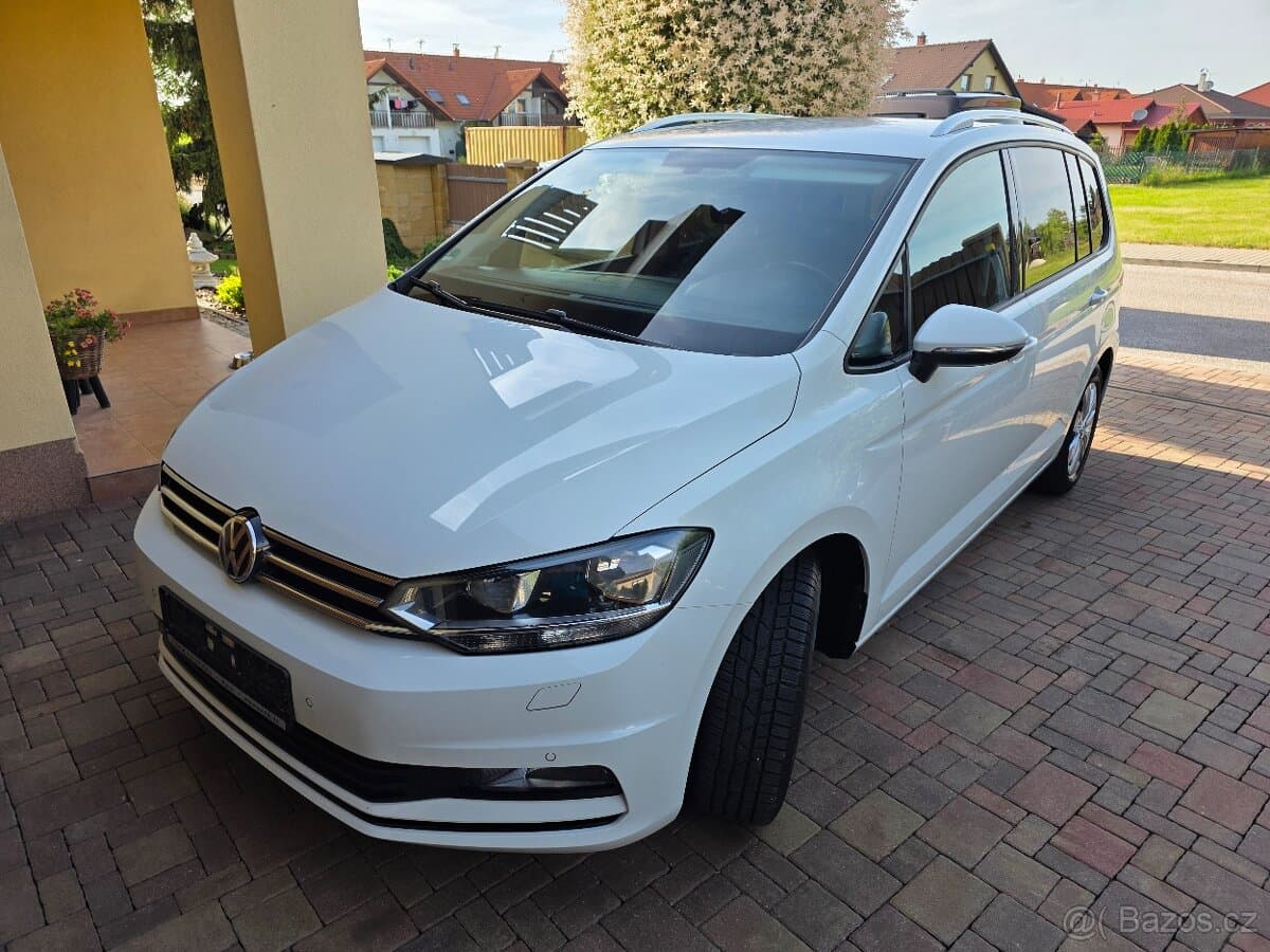2016 Volkswagen TOURAN