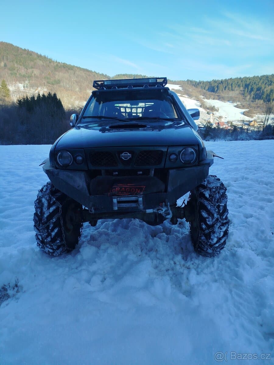 Nissan TERRANO