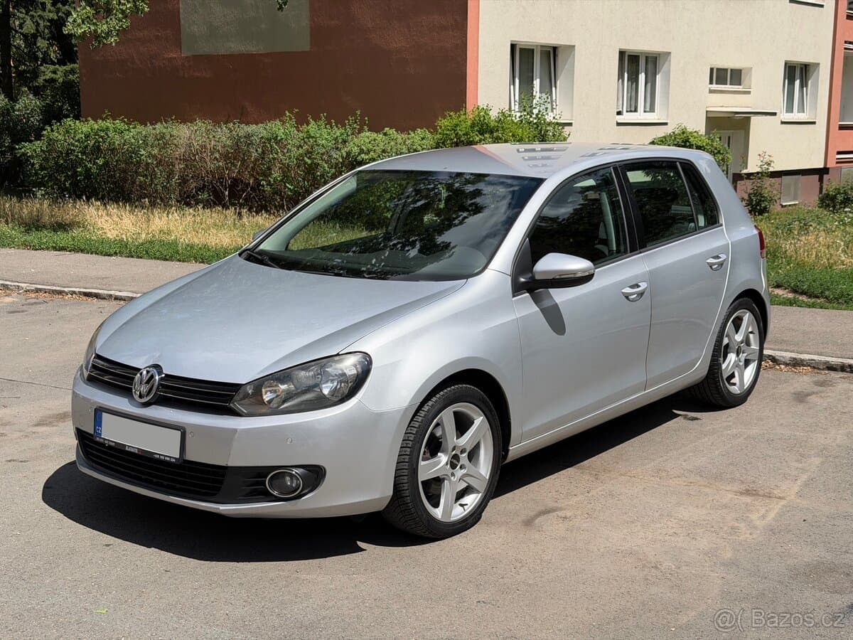 2011 Volkswagen GOLF