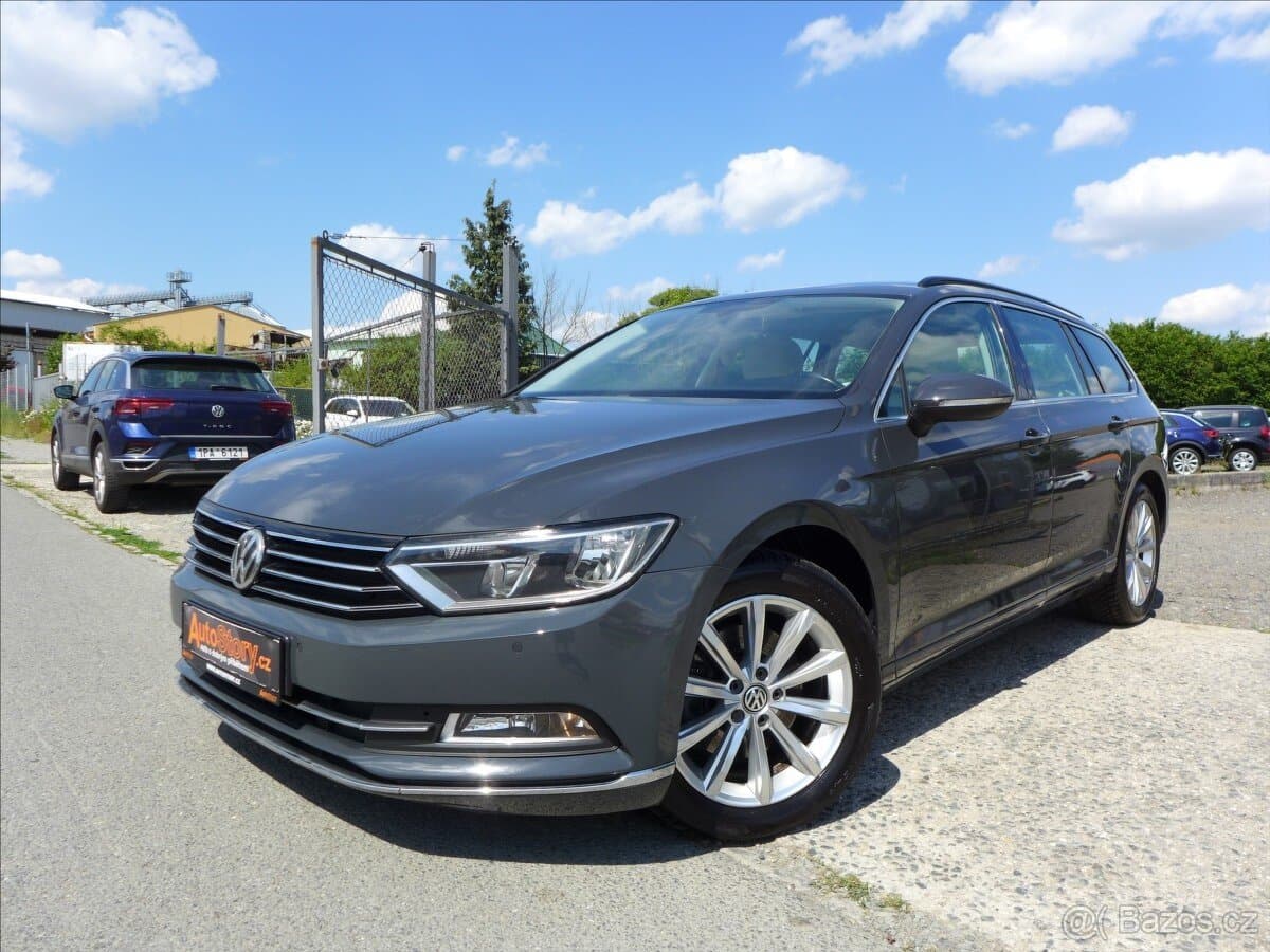 2015 Volkswagen PASSAT