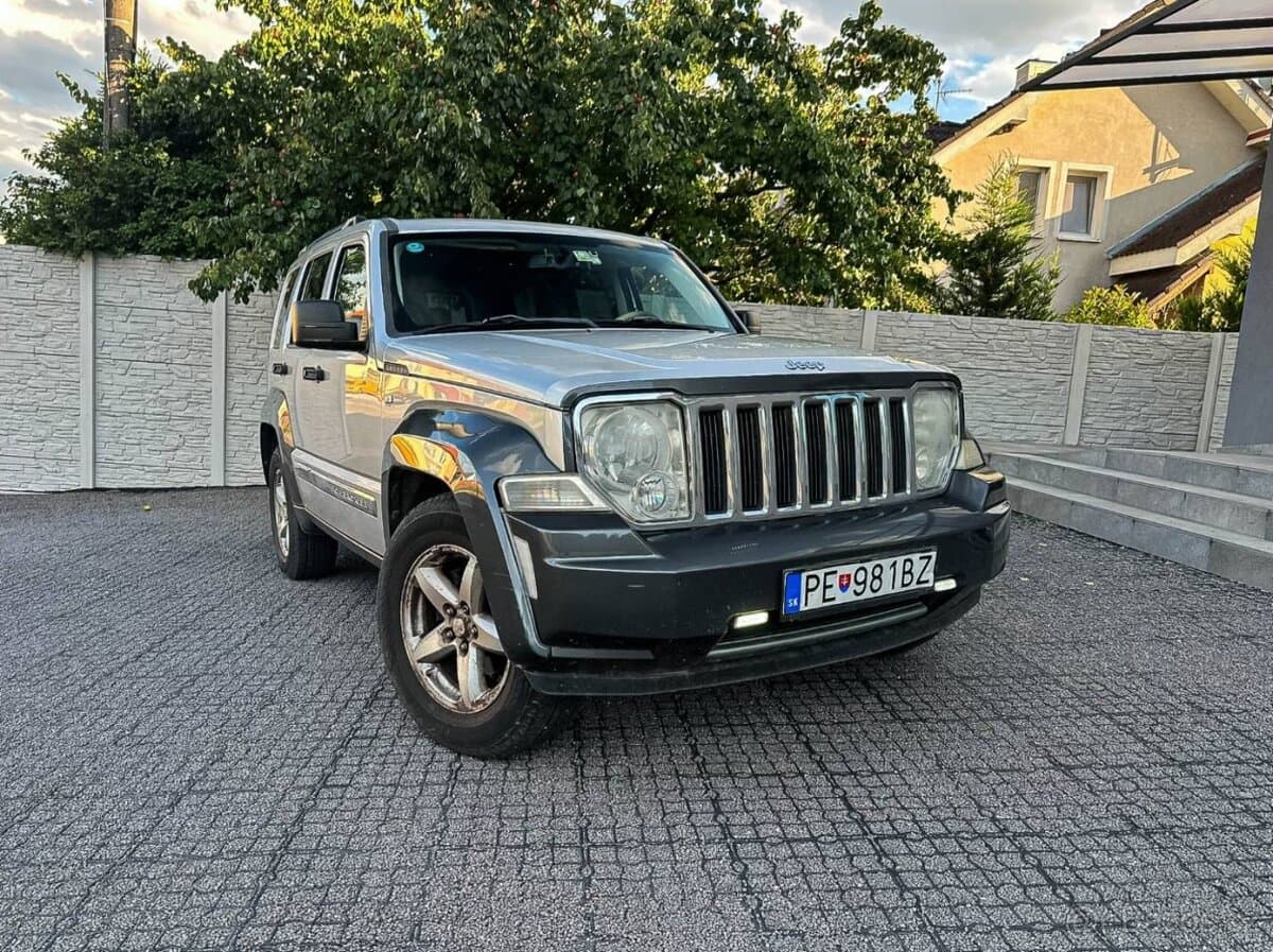 2008 Jeep CHEROKEE