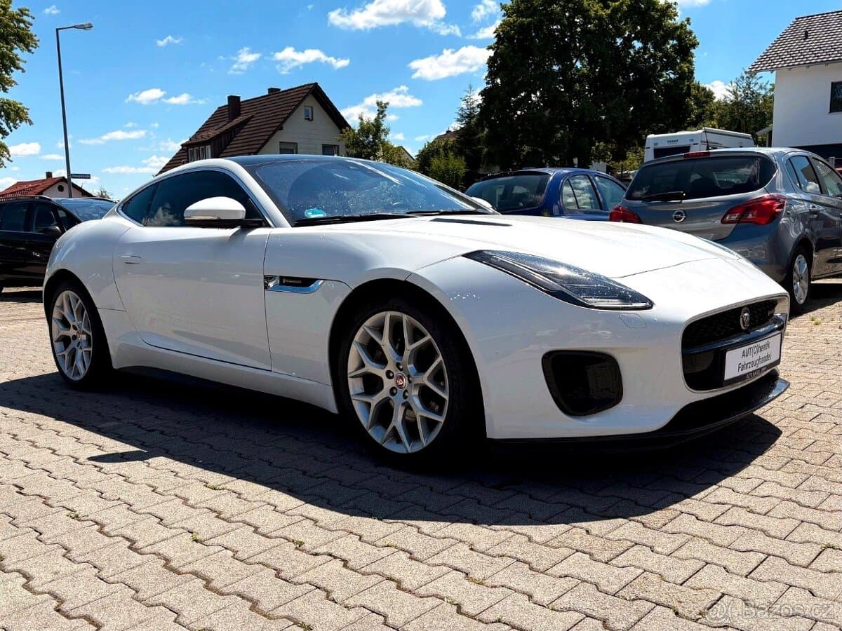 2019 Jaguar F-TYPE