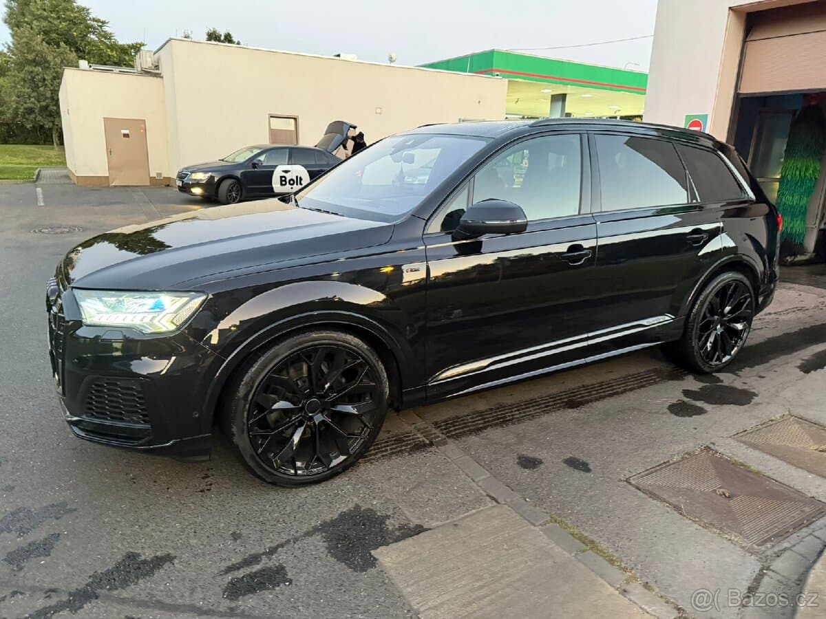 2020 Audi Q7
