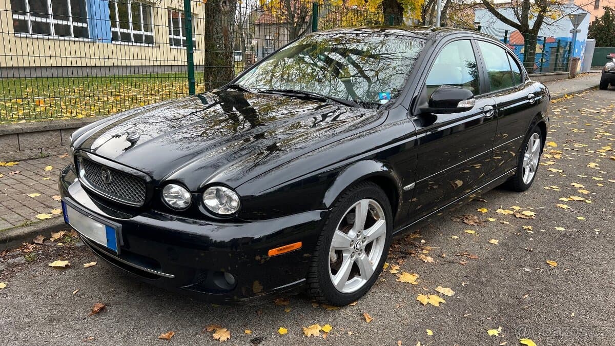 2010 Jaguar X-TYPE