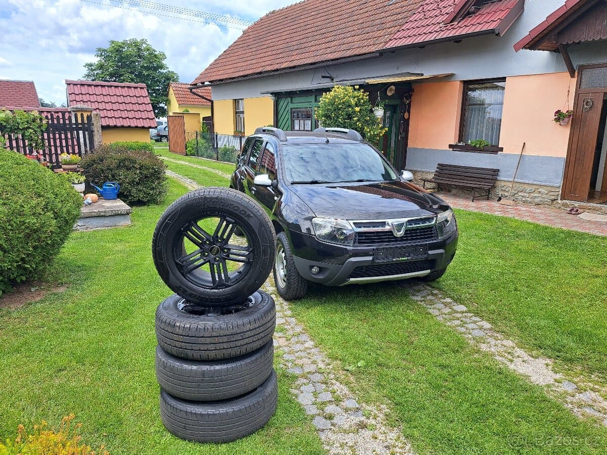 2012 Dacia DUSTER