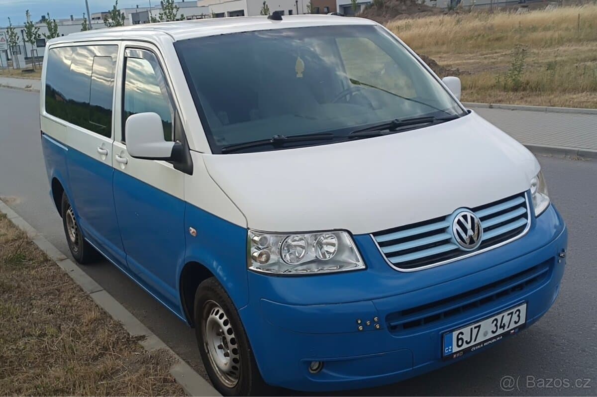2009 Volkswagen CARAVELLE