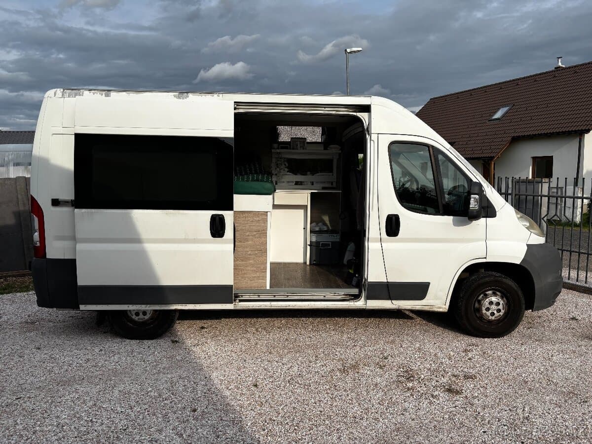 2010 Peugeot BOXER