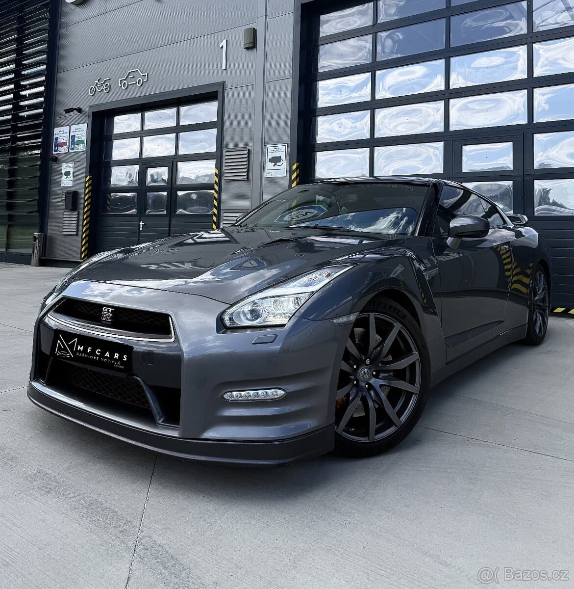 2015 Nissan GT-R