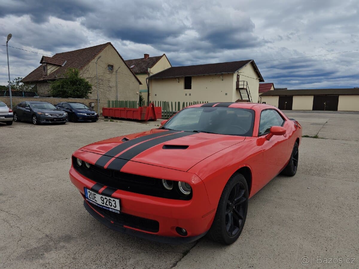 2016 Dodge CHALLENGER