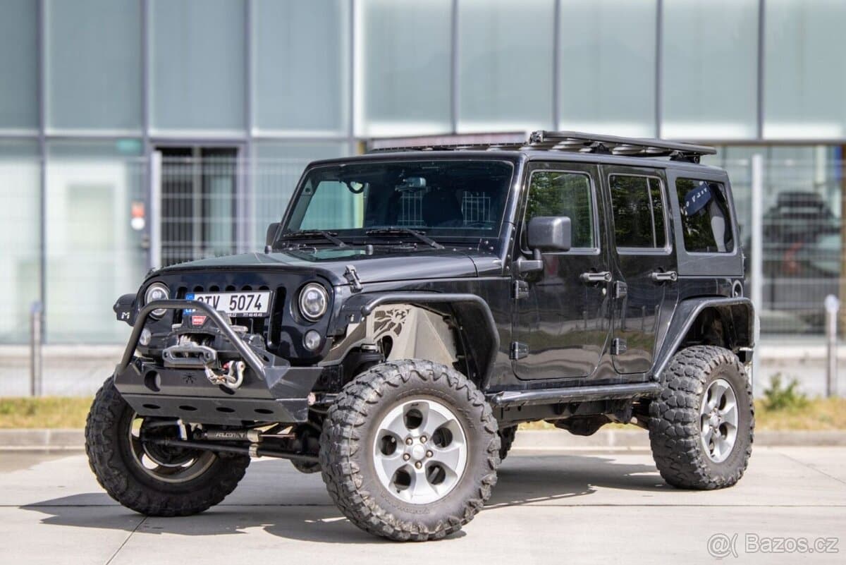 2016 Jeep WRANGLER