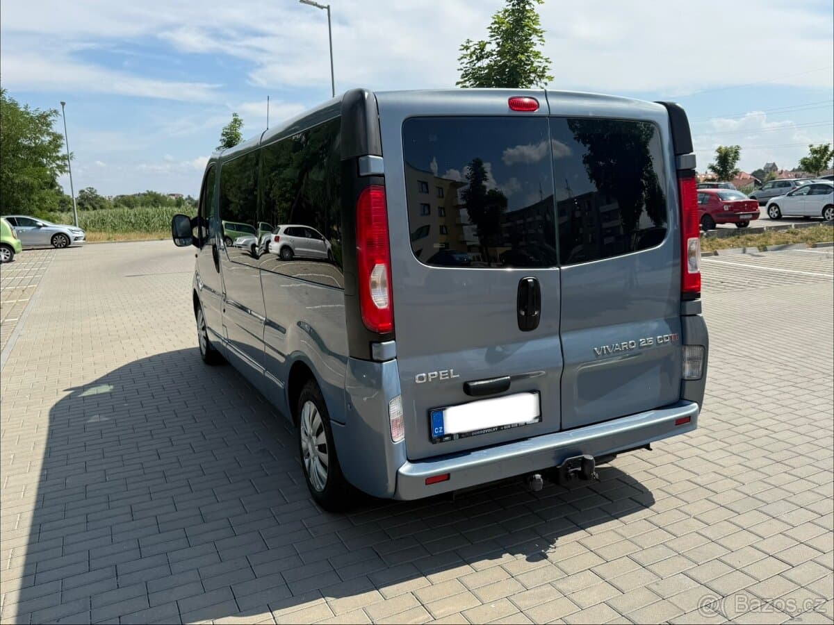 2008 Opel VIVARO