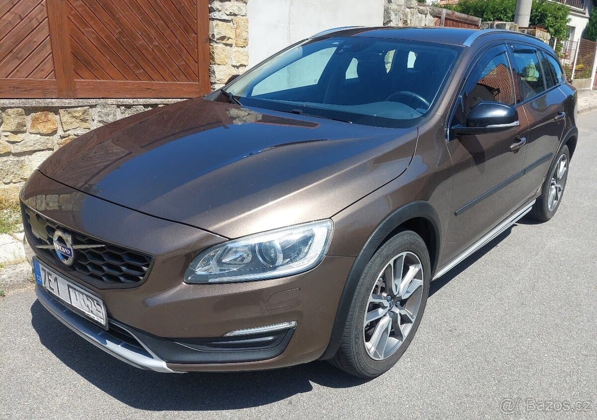 2017 Volvo V60