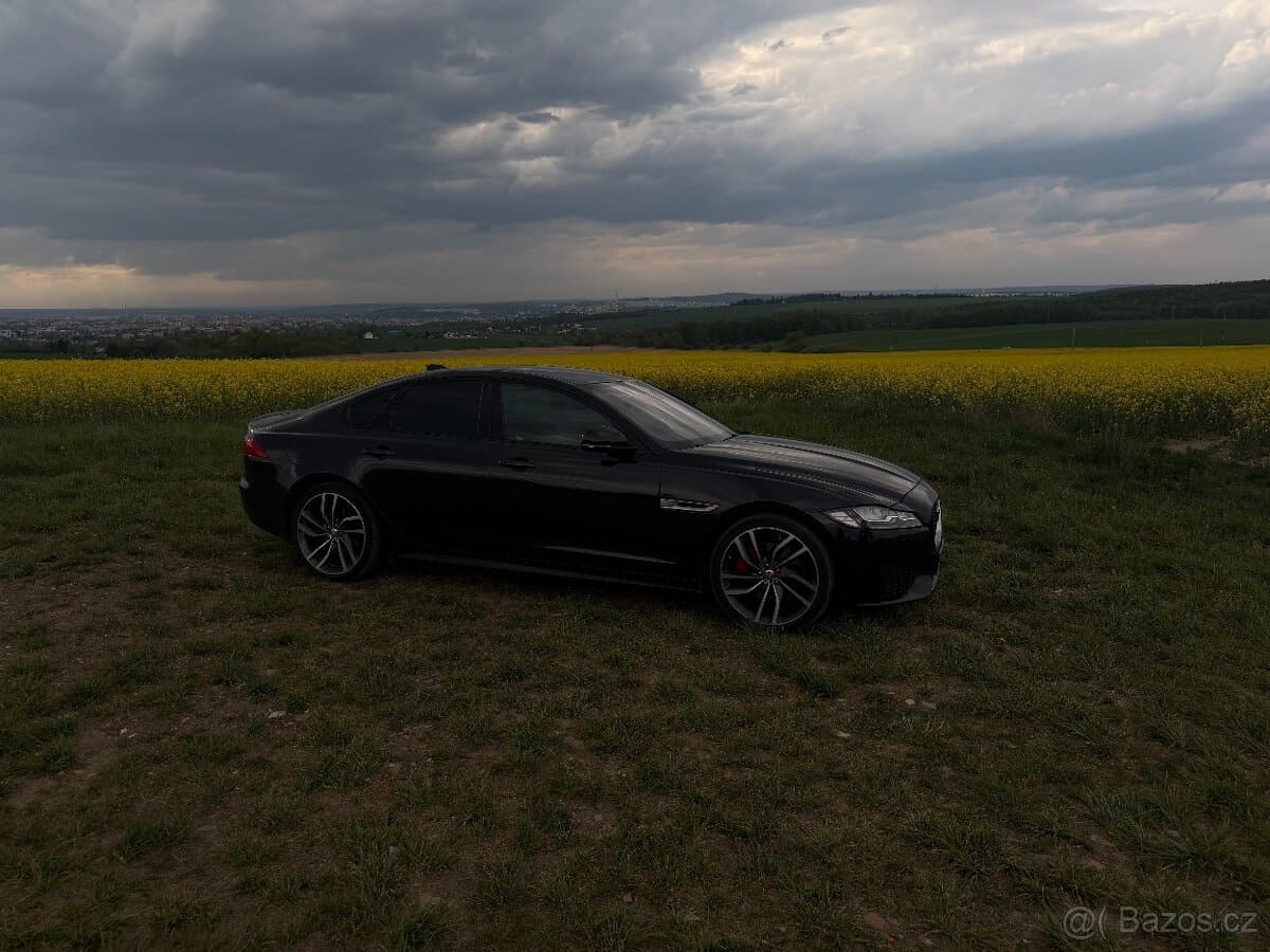 2016 Jaguar XF