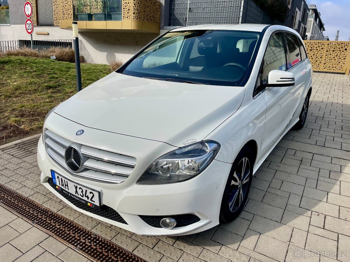 2014 Mercedes-Benz OSTATNÍ