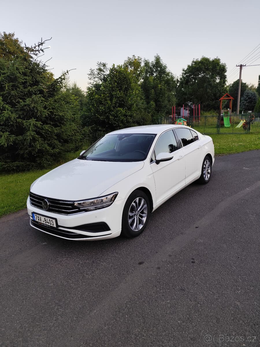 2019 Volkswagen PASSAT