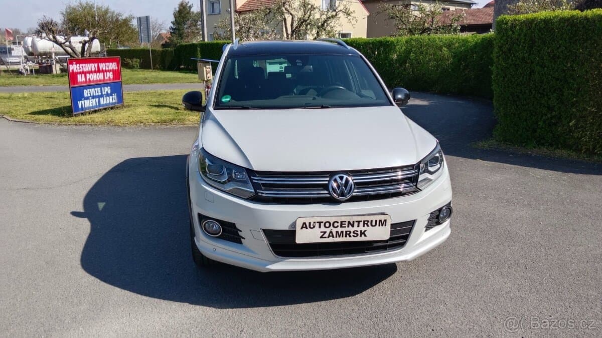 2015 Volkswagen TIGUAN