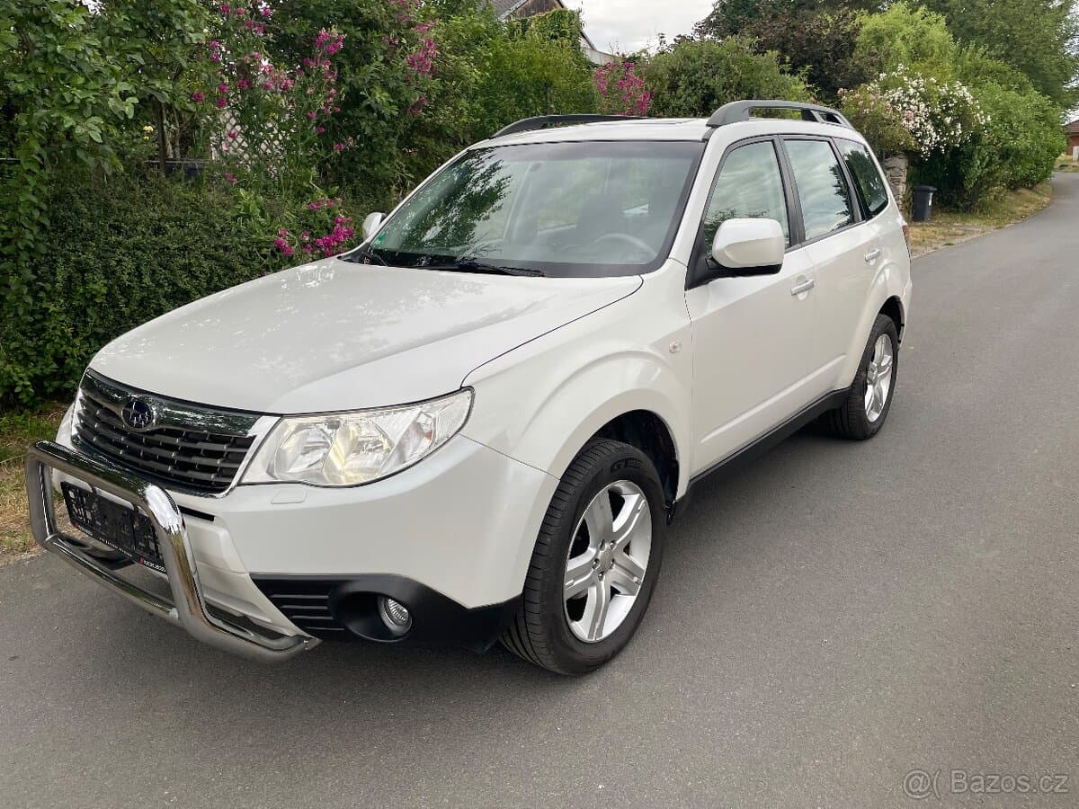 2011 Subaru FORESTER
