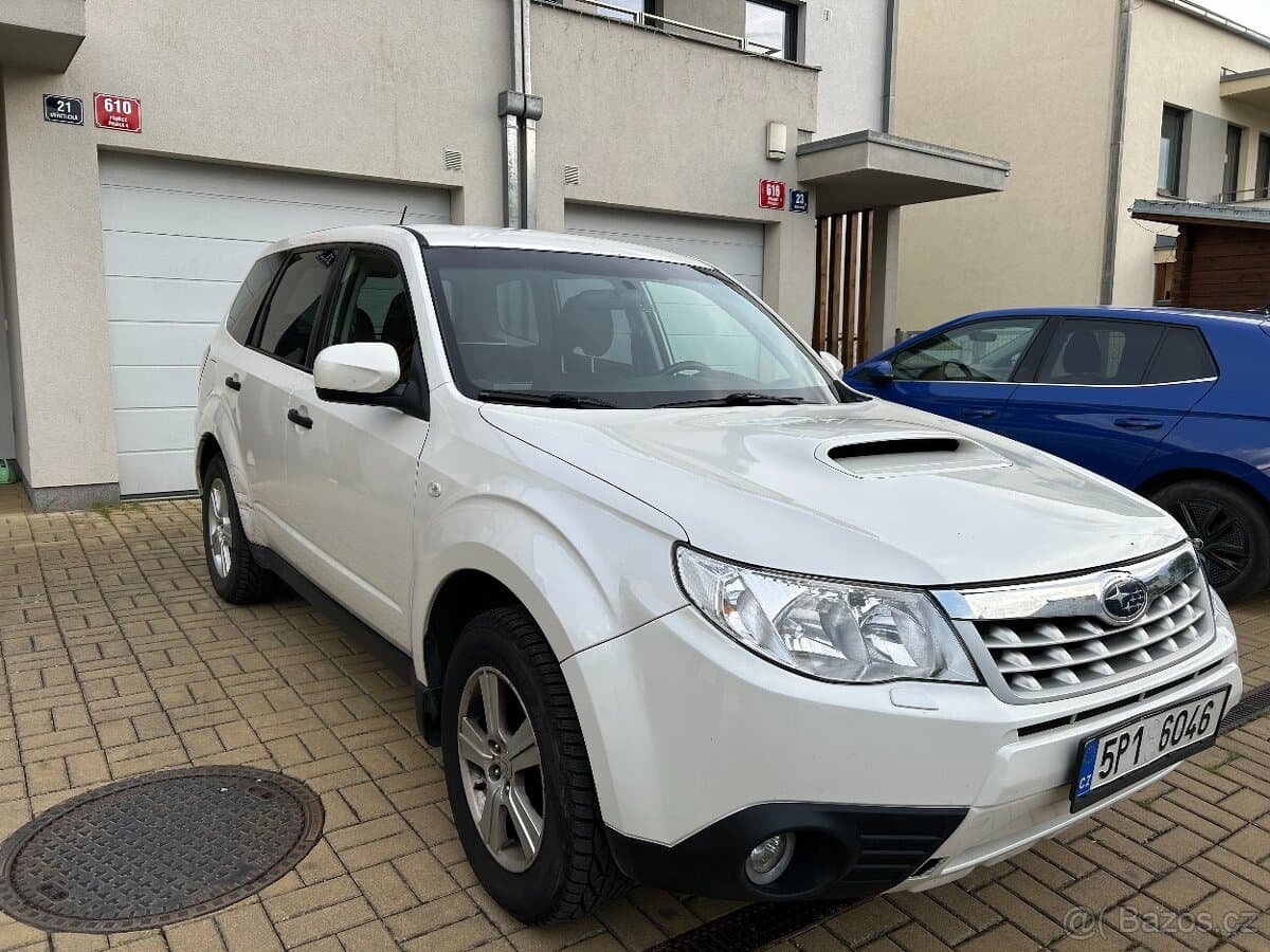 2011 Subaru FORESTER