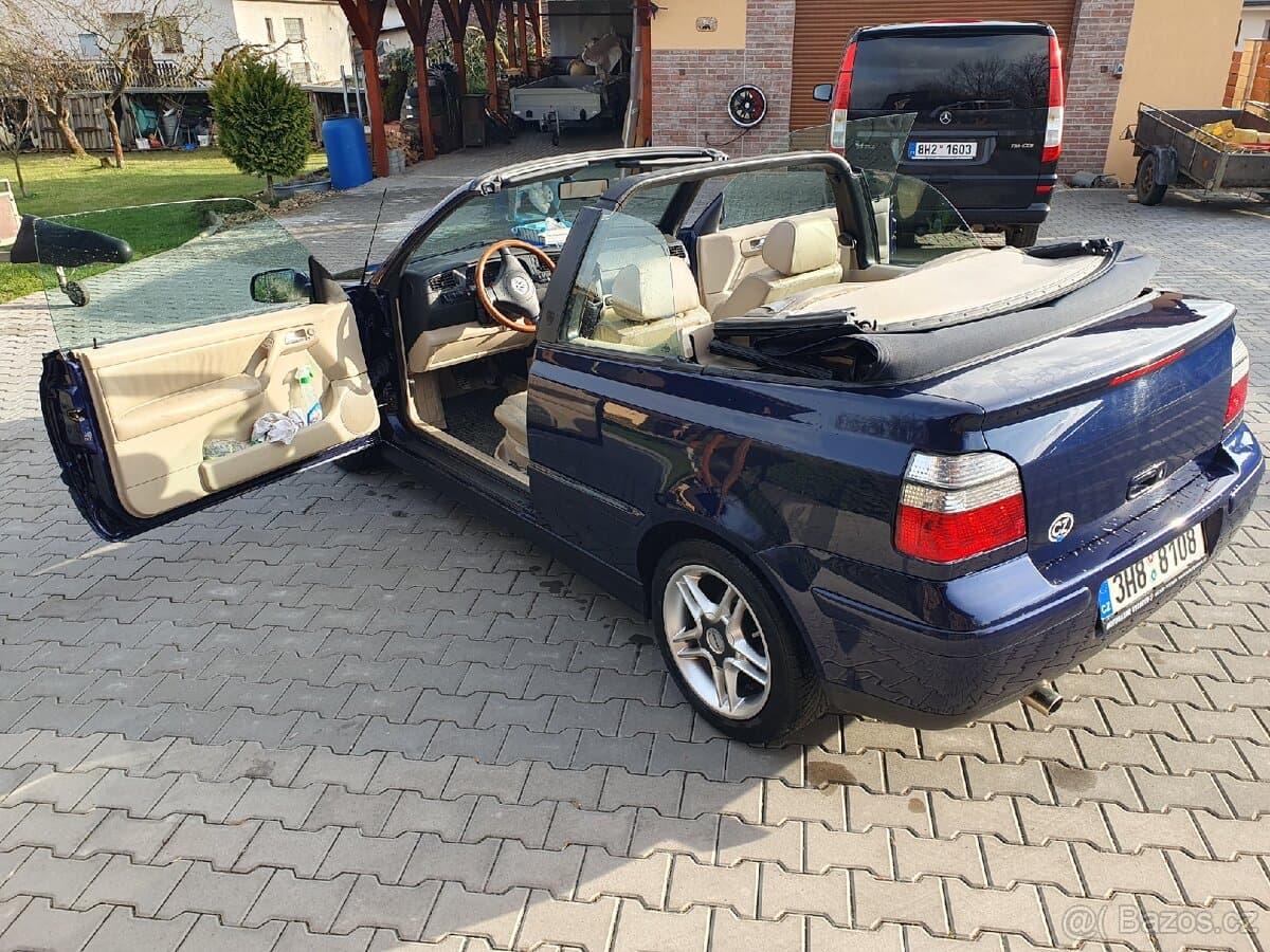 2000 Volkswagen GOLF