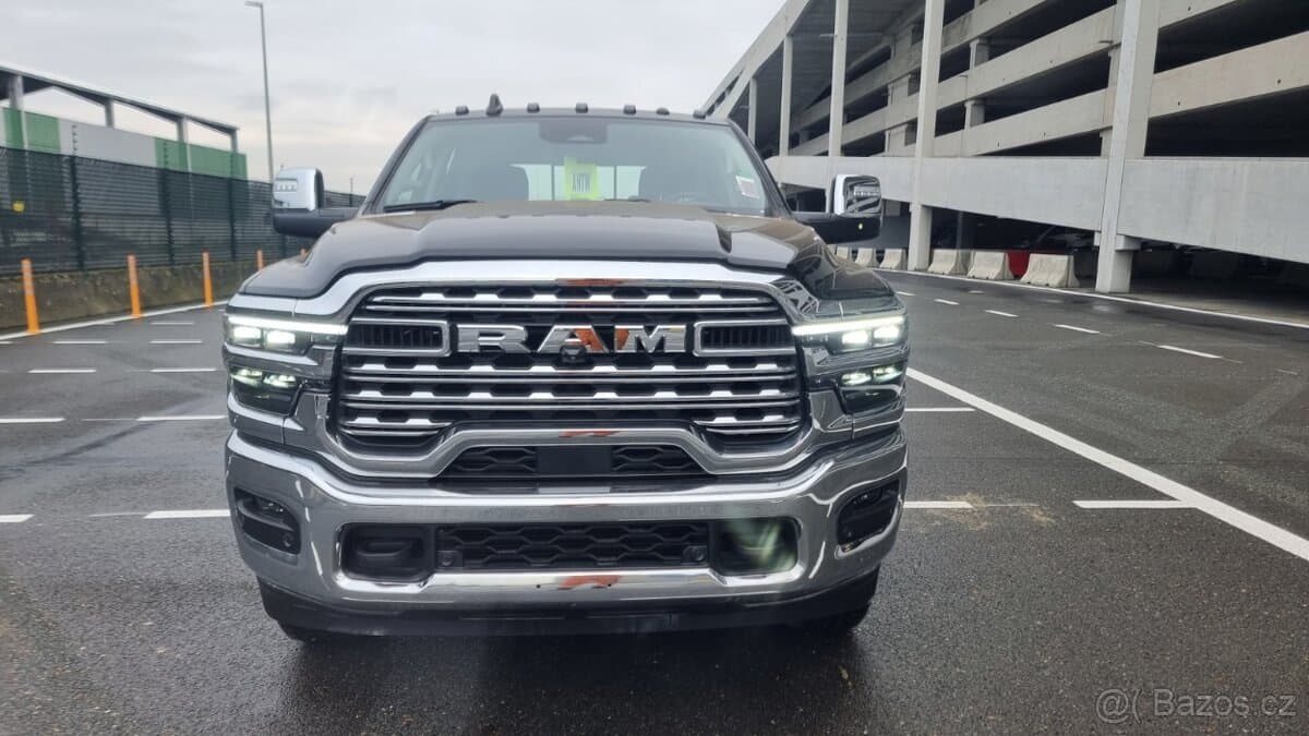 2025 RAM 2500/3500