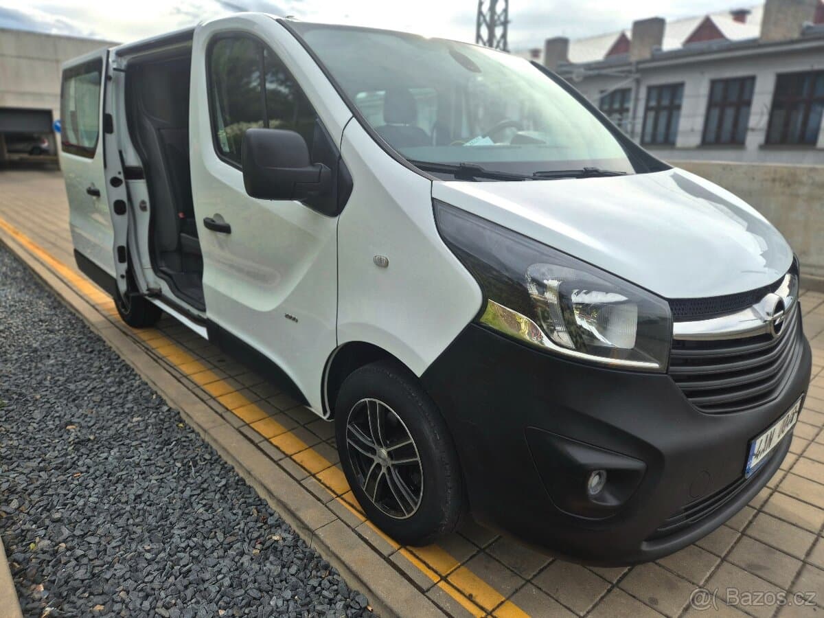 2015 Opel VIVARO
