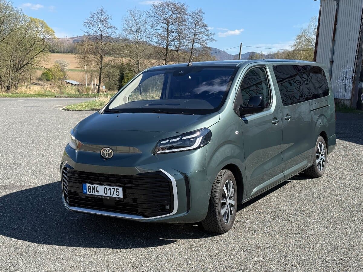 2025 Toyota PROACE