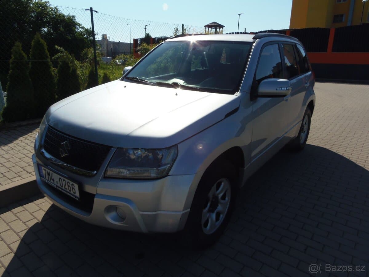 2009 Suzuki GRAND