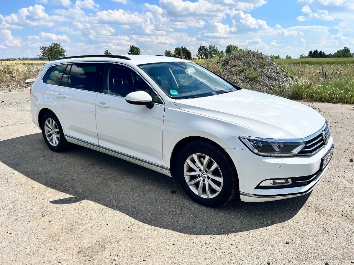 2017 Volkswagen PASSAT