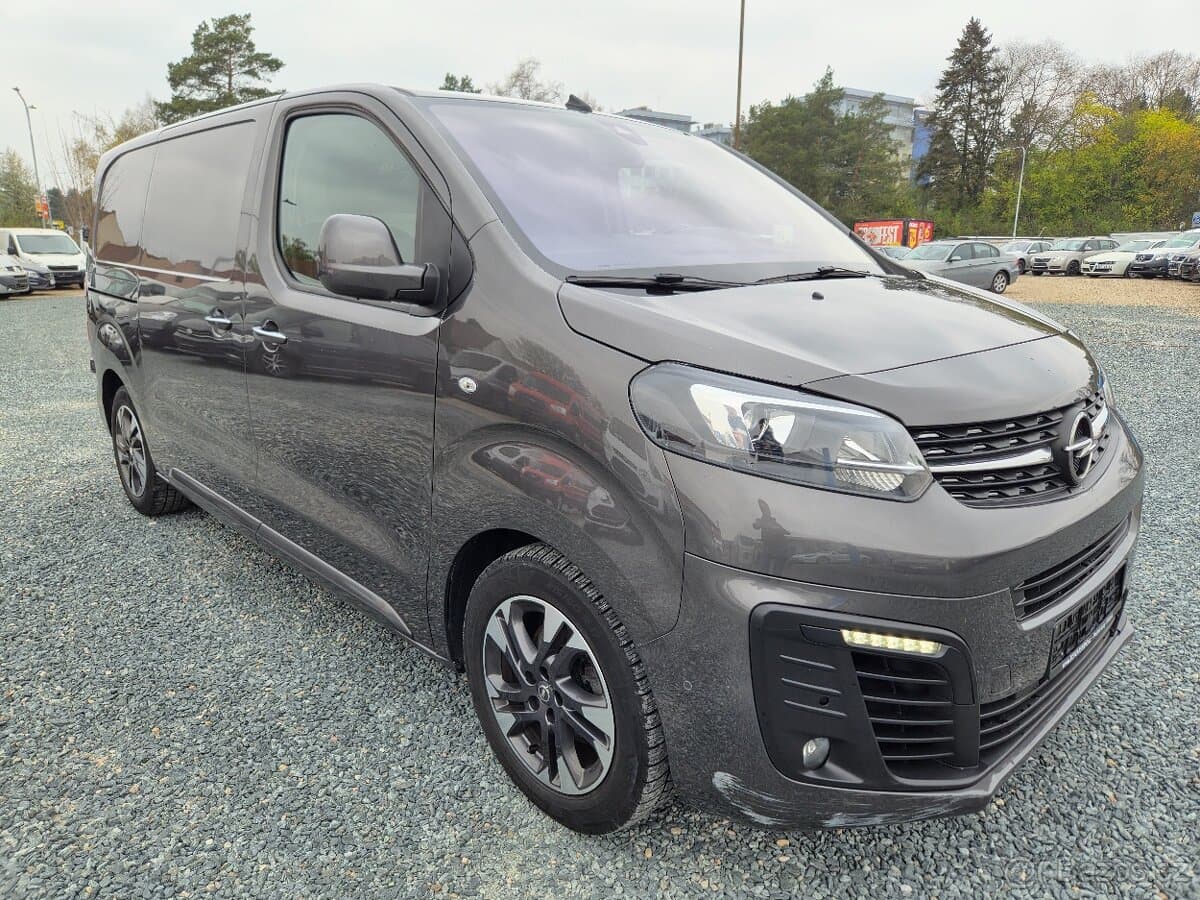 2021 Opel VIVARO