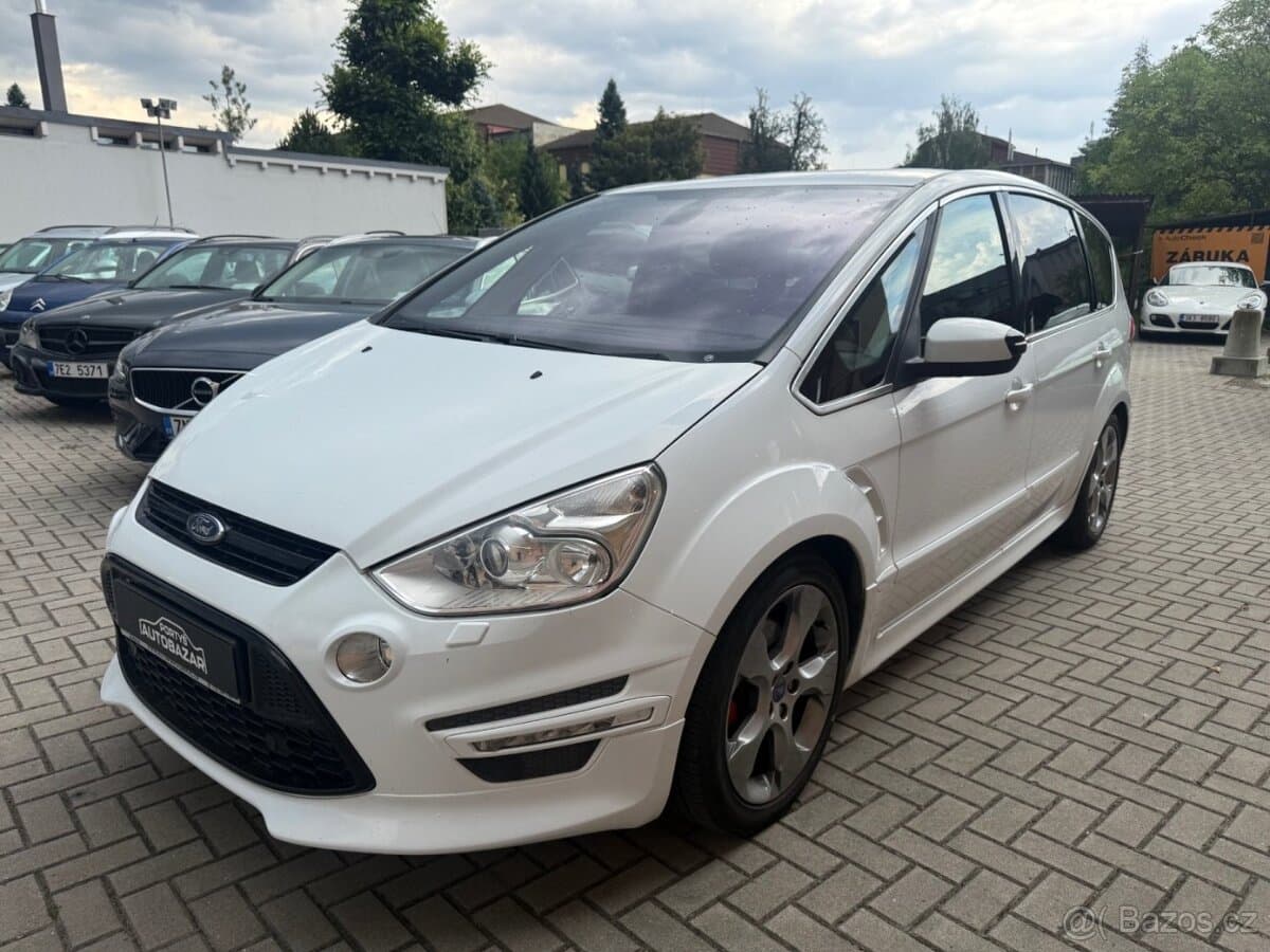 2011 Ford S-MAX