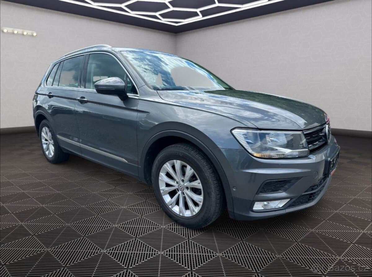 2016 Volkswagen TIGUAN