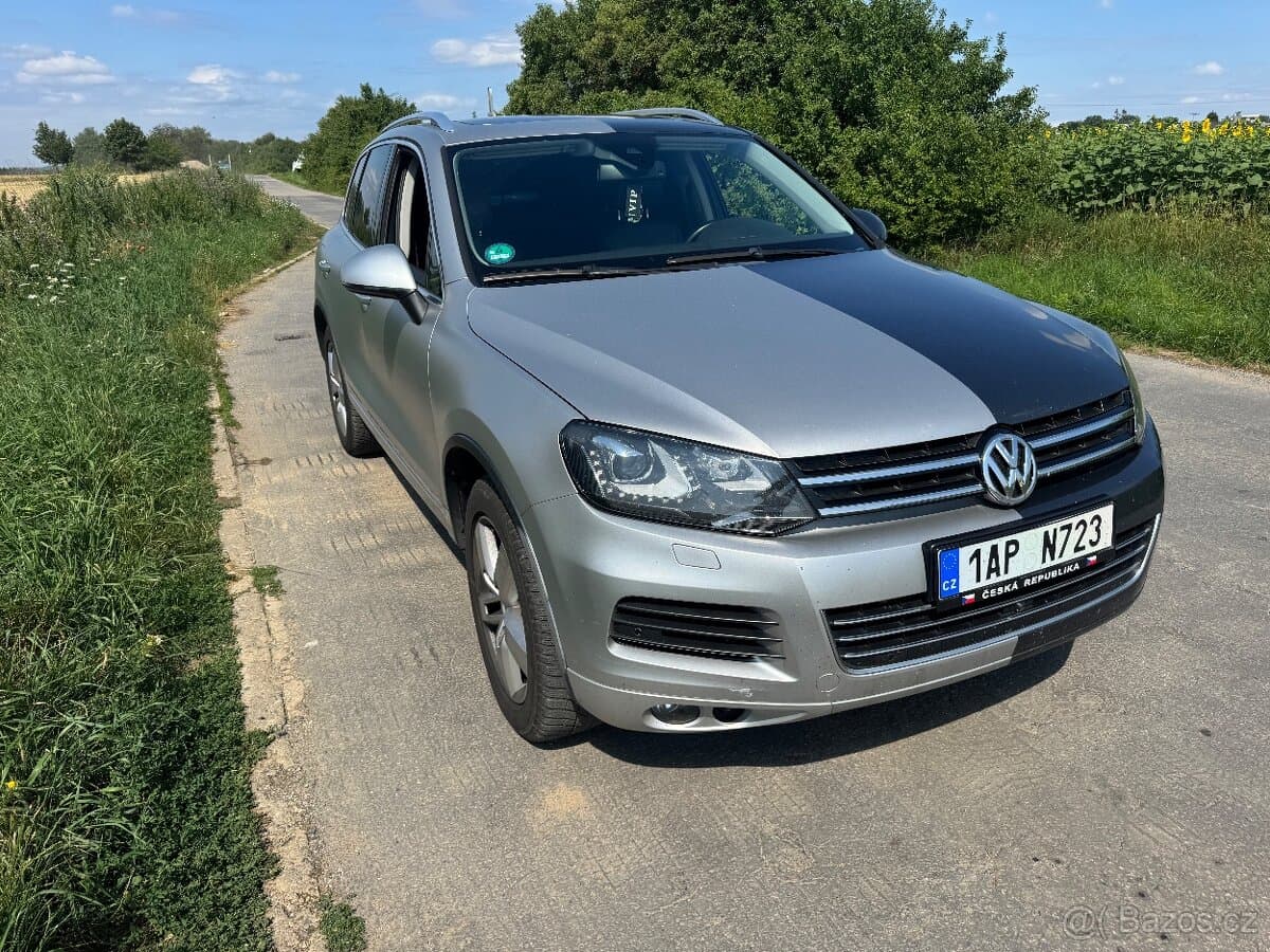 2010 Volkswagen TOUAREG
